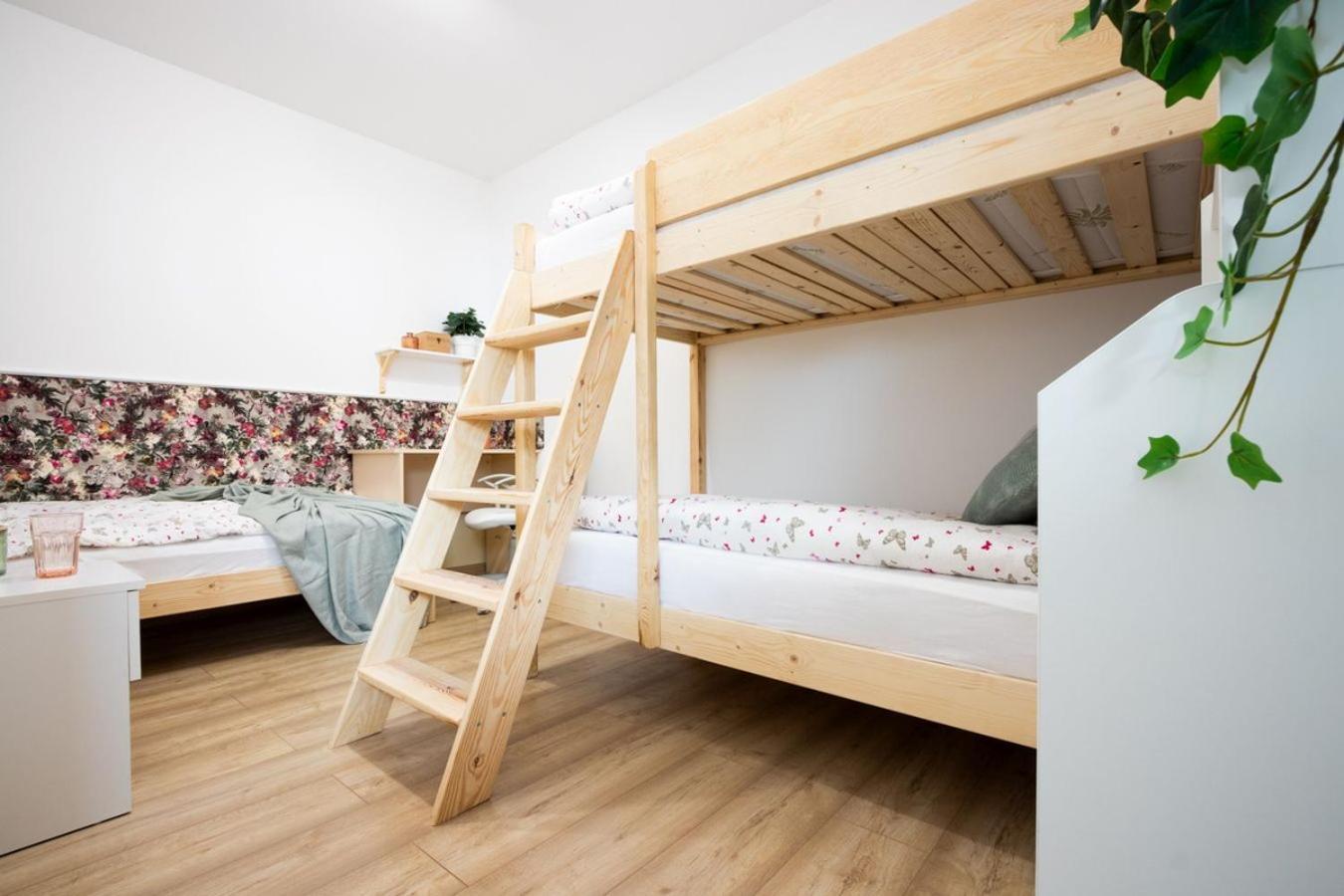Apartamenty Gorki Male Tuszyn Extérieur photo