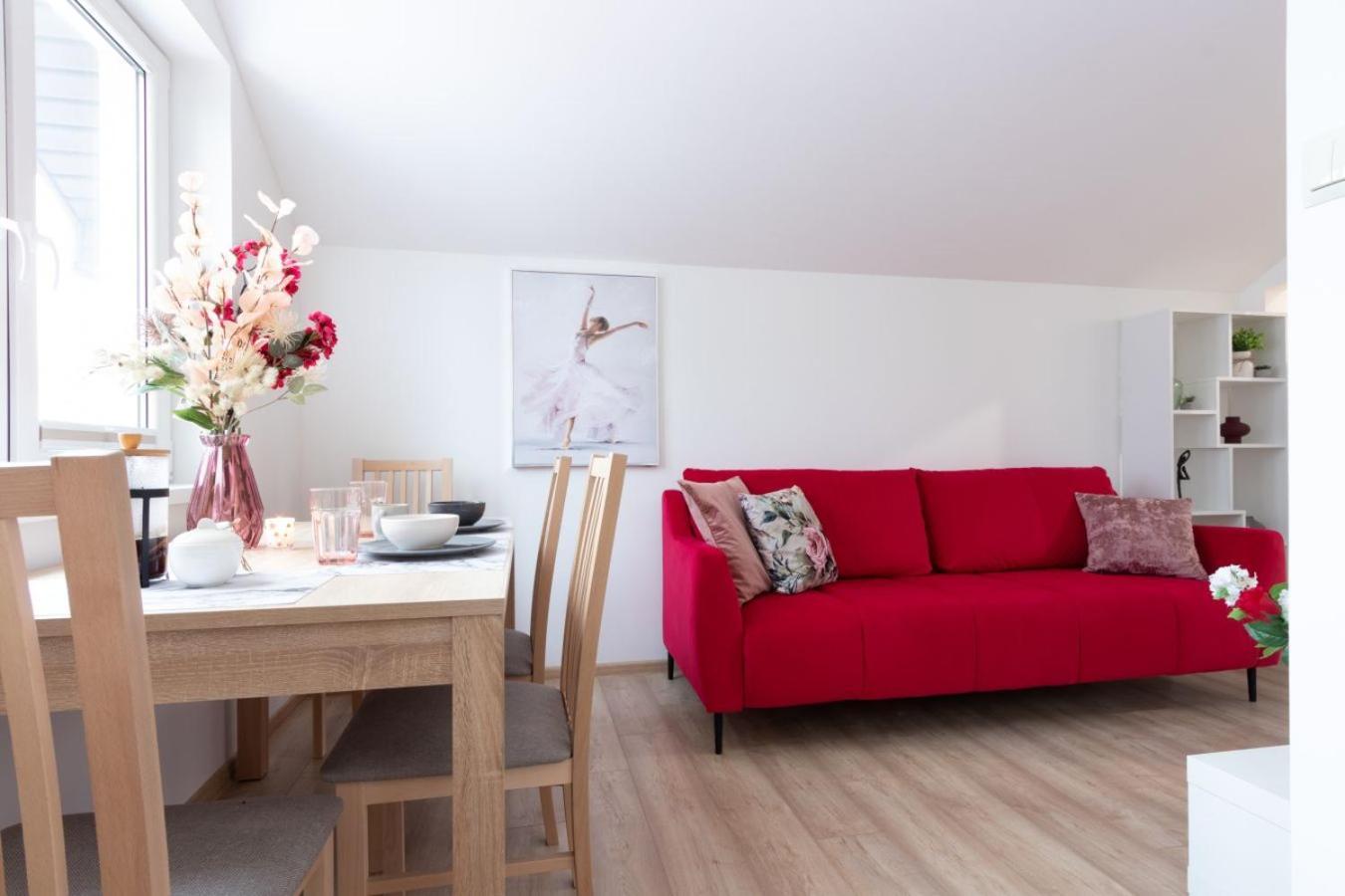 Apartamenty Gorki Male Tuszyn Extérieur photo